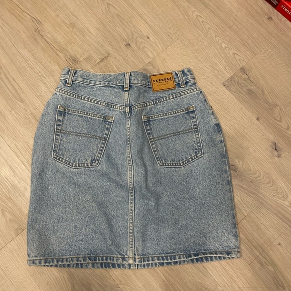 Vintage Express Alfred Sung Denim Skirt - Picture 4 of 5